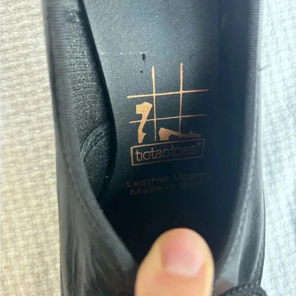 Tic Tac Toes shoes 7.5 Black Matte Leather Fusaro Meg street shoes - Picture 5 of 10